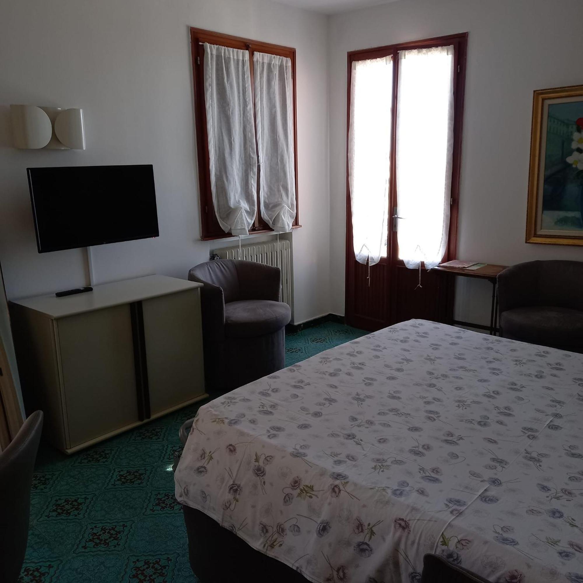 Venice Lagoon Suite คิออกเจีย ภายนอก รูปภาพ